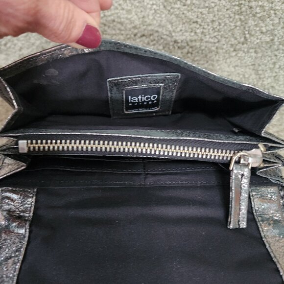 Latico Eloise Leather Wallet Distressed Platnium - Picture 4 of 11